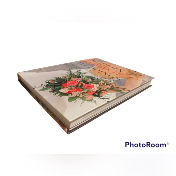 Autographed Modern Romantic Weddings Maggie Lord Planning Guide Bride Inspo Book - Picture 9 of 11